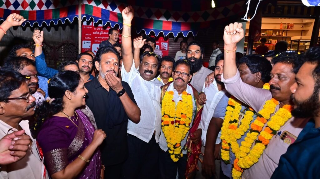 ఉత్కంఠ భరితంగా జరిగిన ఎన్నికల్లో ‘జనసేన ట్రేడ్ యూనియన్’ ఘనవిజయం…!